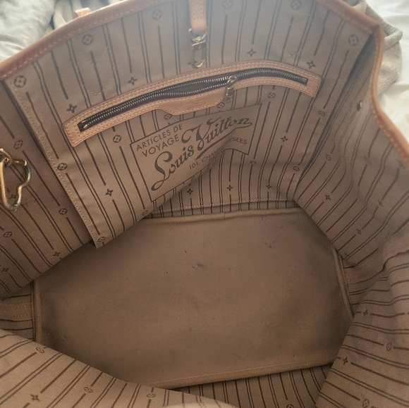 Louis Vuitton Luxe Large Neverfull - Picture 4 of 4